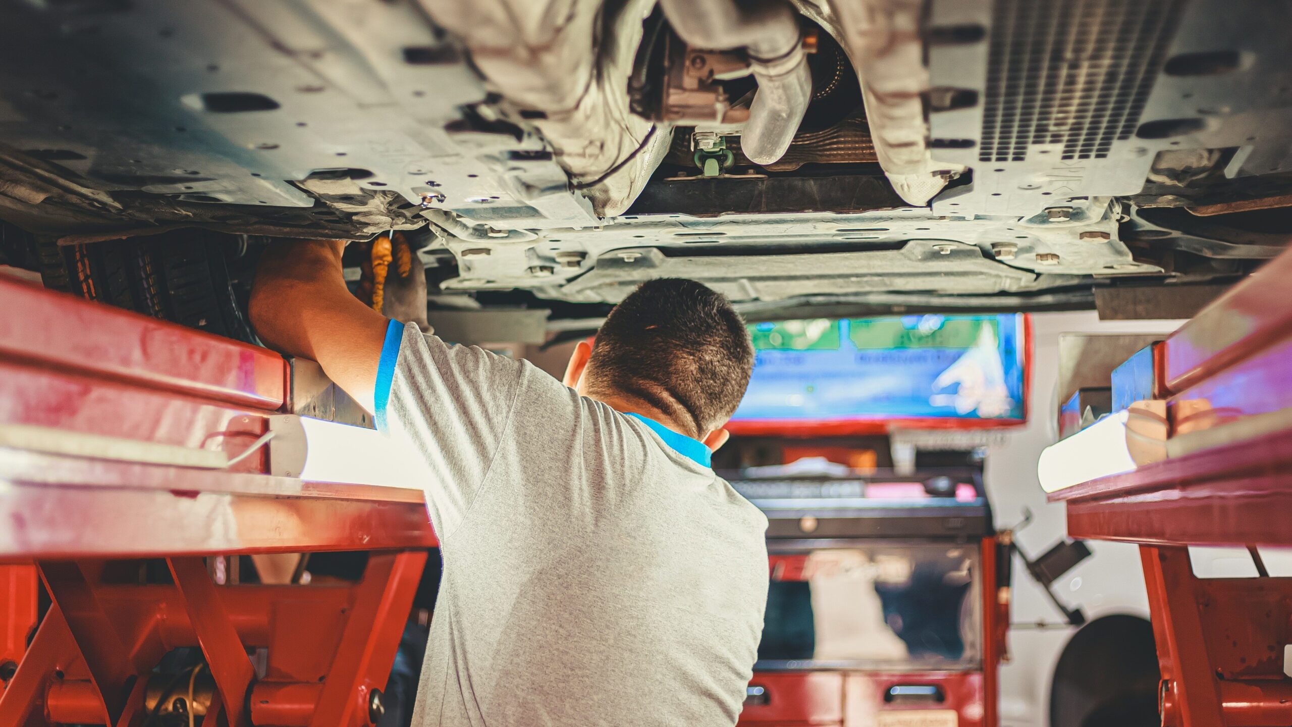 Welcome to our auto repair shop, where we provide top-notch services for all your vehicle needs. Our experienced technicians are dedicated to delivering quality workmanship and exceptional customer service.